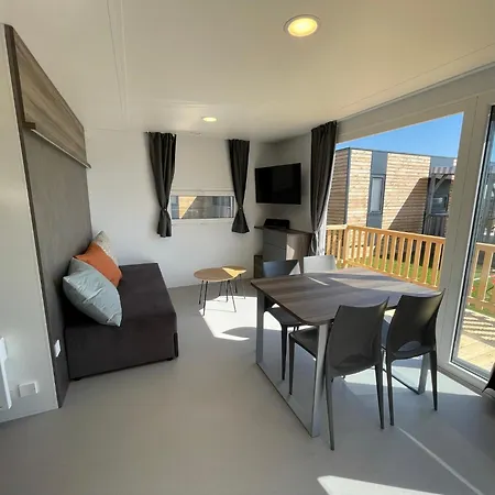 Mobilheim Auf Dem Rantum Insel Campsite