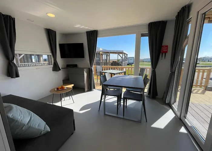 Mobilheim Auf Dem Rantum Insel Кемпинг *